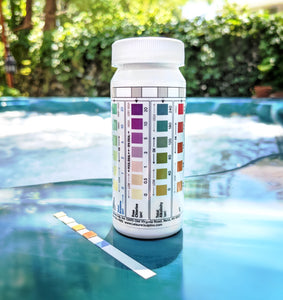 Spa test strips for hot tub water balance chemical testing